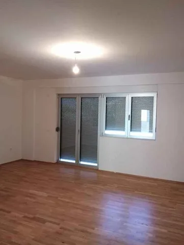 Two-bedroom apartment in a new building in the center of Budva — photo 8